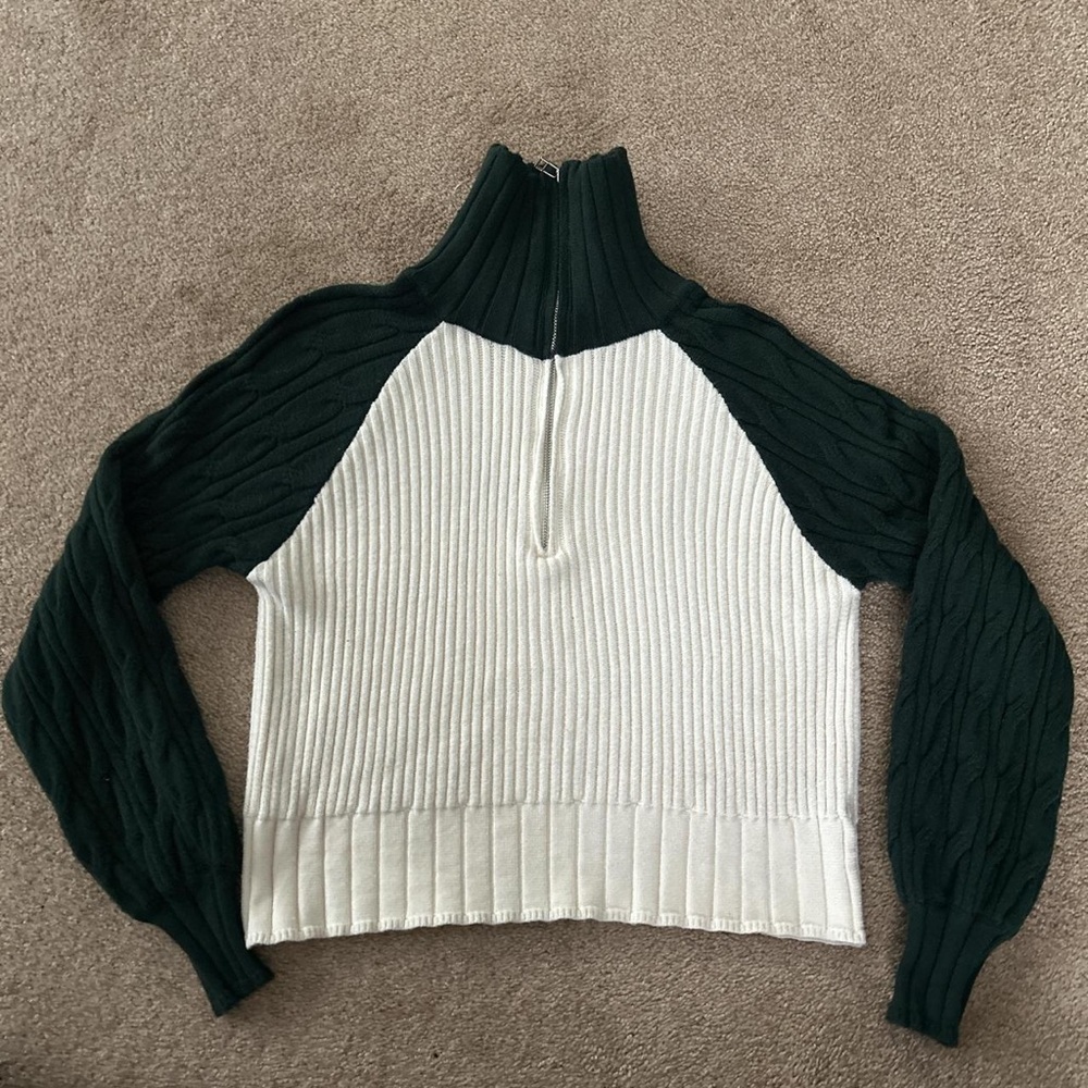 Green and White Ribbed Sweater